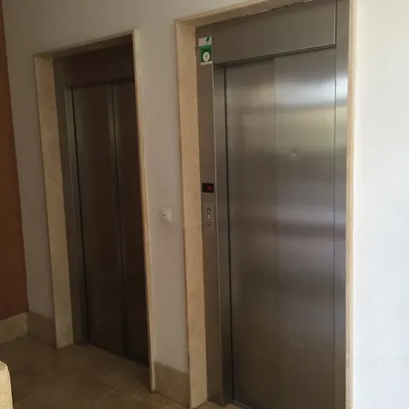 Bulevar Golf Appartamento